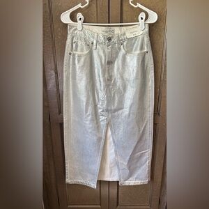 NWT Abercrombie & Fitch Silver Metallic High Rise Jean Skirt Size 26